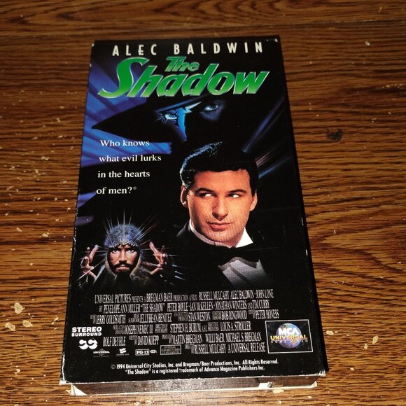 The Shadow (VHS, 1994, MCA Universal Pictures) Alec Baldwin - Picture 1 of 6